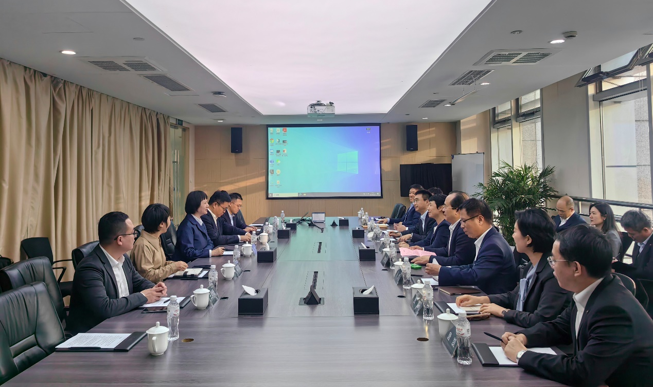 招商局集团总司理石岱与万利官网股份洽谈相助
